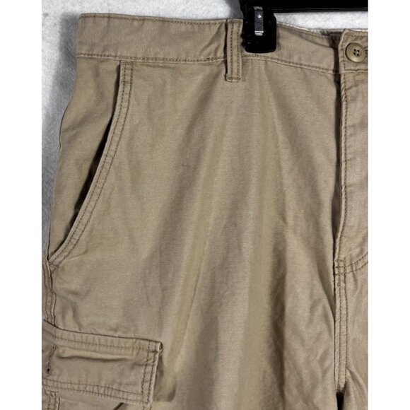 Old Navy Men's Cargo Shorts Beige XXL Classic Length 43" Waist - Picture 4 of 9